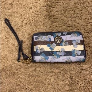 Tory Burch Wristlet